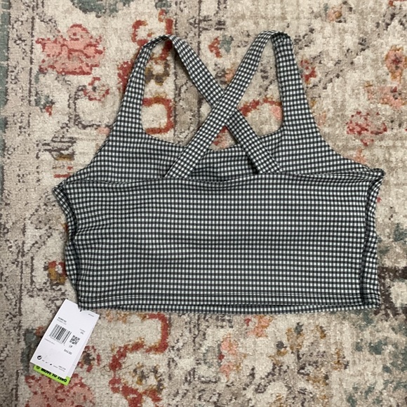 Nike Yoga Crop Top - Picture 2 of 3